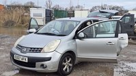 Nissan Note 1.6 16v SE Hatchback 5dr Petrol Automatic (166 g/km, 109 bhp) 8