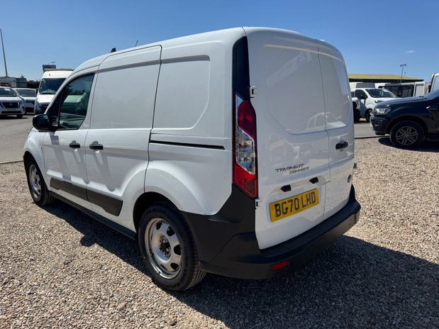Ford Transit Connect SWB L1H1 Low Roof Base EURO 6 9