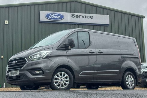 Ford Transit Custom SWB L1H1 Low Roof Limited 280 Air Con Alloys Sensors EURO 6