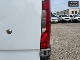 Mercedes-Benz Sprinter MWB L2H3 High Roof CDi FWD Cruise Control EURO 6 NO VAT 23