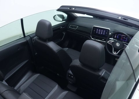 Volkswagen T-Roc 1.5 TSI R-Line Convertible 2dr Petrol Manual 2WD Euro 6 (s/s) (150 ps) 61