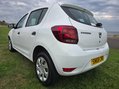 Dacia Sandero 1.0 SCe Essential Euro 6 5dr 4