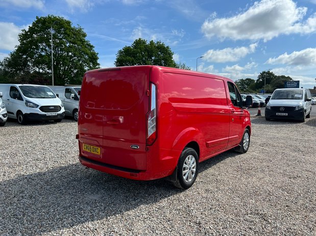 Ford Transit Custom SWB L1H1 (SOLD) Limited 300 Air Con Alloys Sensors EURO 6 6