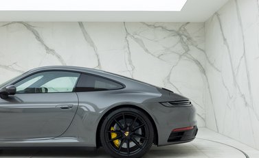 Porsche 911 (992) Carrera S 28