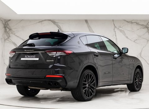 Maserati Levante GranSport Sportivo X Special Edition 7