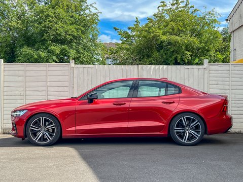 Volvo S60 2.0 T5 R-Design Edition Saloon 4dr Petrol Auto Euro 6 (s/s) (250 ps) 7