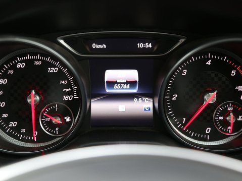 Mercedes-Benz A Class 1.5 A180d AMG Line (Premium Plus) Euro 6 (s/s) 5dr 15