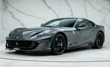 Ferrari 812 Superfast 1