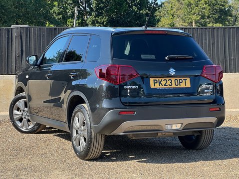 Suzuki Vitara SZ-T BOOSTERJET MHEV 2