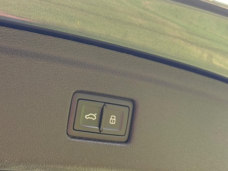 Audi A5 SPORTBACK TDI QUATTRO S LINE MHEV 8