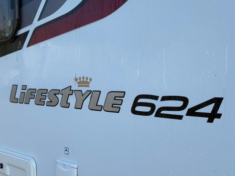 Swift Lifestyle 624 9