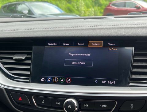 Vauxhall Insignia 1.5 Insignia Ultimate Nav TD 5dr 29