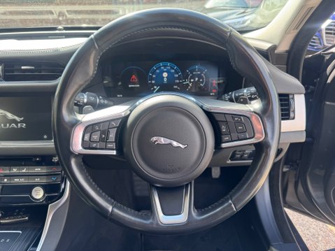Jaguar XF D PORTFOLIO AWD 14