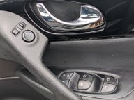 Nissan Qashqai DIG-T N-CONNECTA 21