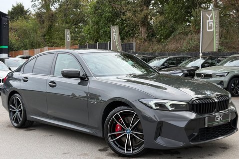 BMW 3 Series 330E M SPORT PHEV -VISIBILITY/TECH/PRO PACKS - HARMAN KARDON 1
