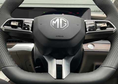 MG MGS9 1.5 T-GDI PHEV PREMIUM 26