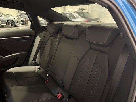 Audi A3 1.5 TFSI 35 S line S Tronic Euro 6 (s/s) 4dr 21