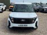 Ford Transit Courier Petrol SWB L1H1 Low Roof Limited Air Con Alloys Nav Sensors EURO 6 3