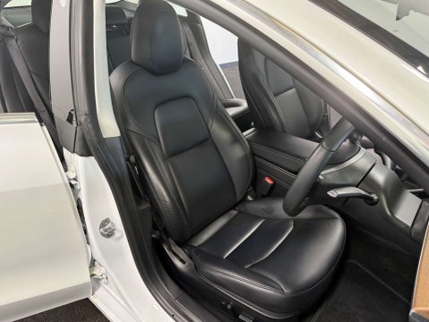 Tesla Model 3 Model 3 Long Range AWD 4WD 4dr 11