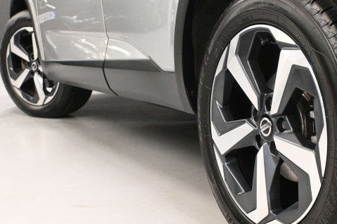 Nissan Qashqai 1.3 Qashqai N-Connecta DiG-T MHEV CVT 5dr 30