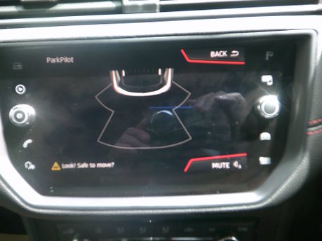 SEAT Arona TSI FR DSG ONLY 36,000 MILES FROM NEW 14
