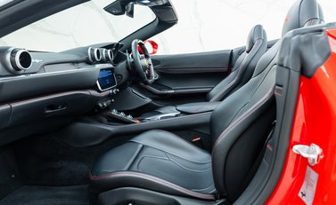 Ferrari Portofino 15