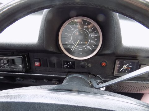 Volkswagen Beetle Karmann Convertible 4