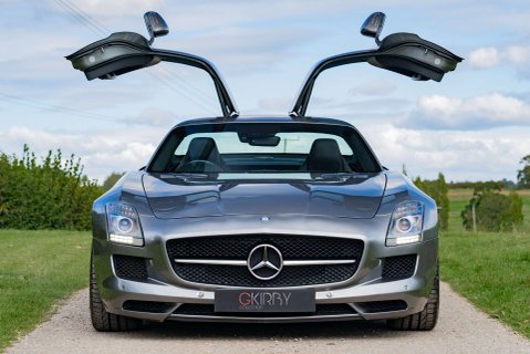 Mercedes-Benz SLS AMG 35