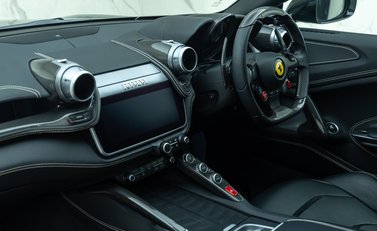 Ferrari GTC4 Lusso V12 20