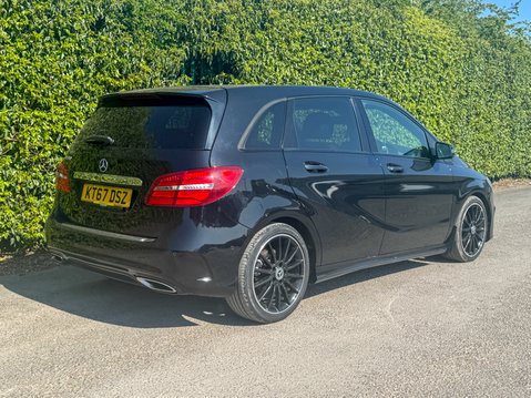 Mercedes-Benz B Class B200d AMG Line (Premium Plus) MPV 5dr Diesel 7G-DCT Euro 6 (136 ps) 47
