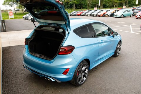 Ford Fiesta ST-3 38