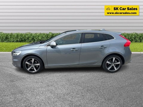 Volvo V40 1.5 T3 R-Design Edition Auto Euro 6 (s/s) 5dr 3