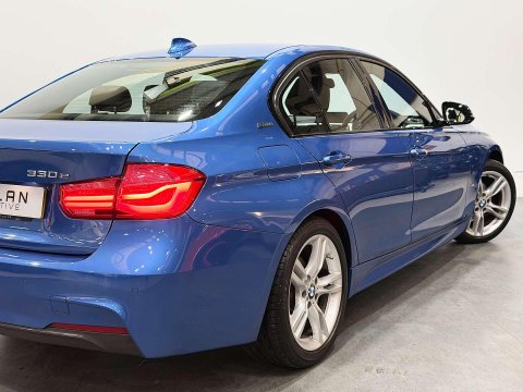 BMW 3 Series 2.0 330e 7.6kWh M Sport Saloon 4dr Petrol Plug-in Hybrid Auto Euro 6 (s/s) 31