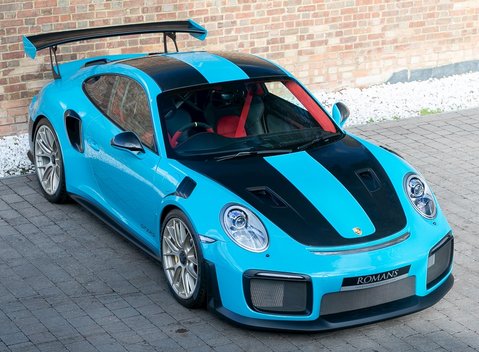 Porsche 911 (991) GT2 RS 8