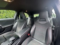 Mercedes-Benz A Class A Class 1.5 A180d AMG Line (Executive) Hatchback 5dr Diesel 7G-DCT Euro 6 ( 8