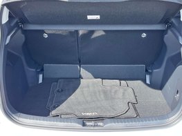Toyota Yaris ICON HEV CVT 66