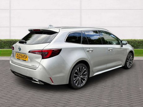Toyota Corolla 1.8 Corolla Design HEV CVT 5dr 3
