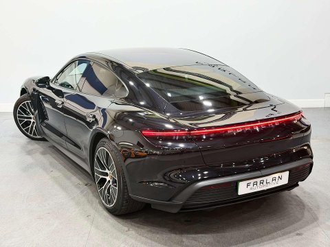 Porsche Taycan Performance Plus 93.4kWh Saloon 4dr Electric Auto RWD (476 ps) 17