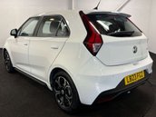 MG MG3 1.5 MG3 Exclusive Nav VTi-Tech 5dr 3