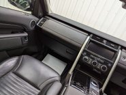 Land Rover Discovery 3.0 Discovery HSE TD6 Auto 4WD 5dr 45