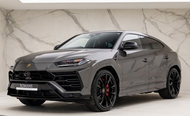 Lamborghini Urus 6
