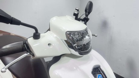 Piaggio Medley 2022 27K CLEAN 125CC LEARNER SCOOTER NEW MOT SERVICED 36