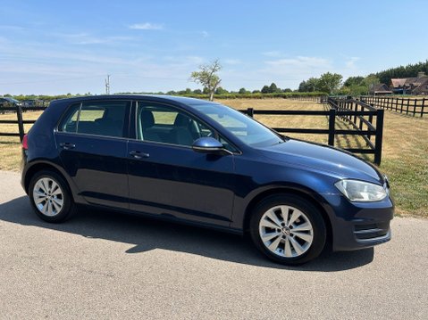 Volkswagen Golf 1.6 TDI BlueMotion Tech SE Euro 5 (s/s) 5dr 9