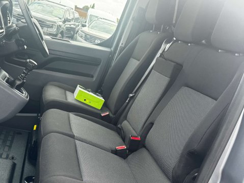 Vauxhall Vivaro 2.0 Turbo D 3100 Sportive Panel Van 6dr Diesel Manual L2 H1 Euro 6 (s/s) (1 33