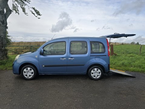 Renault Kangoo EXPRESSION 16V 26