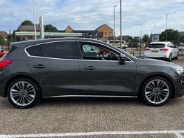 Ford Focus 1.0 Focus Vignale 5dr 10