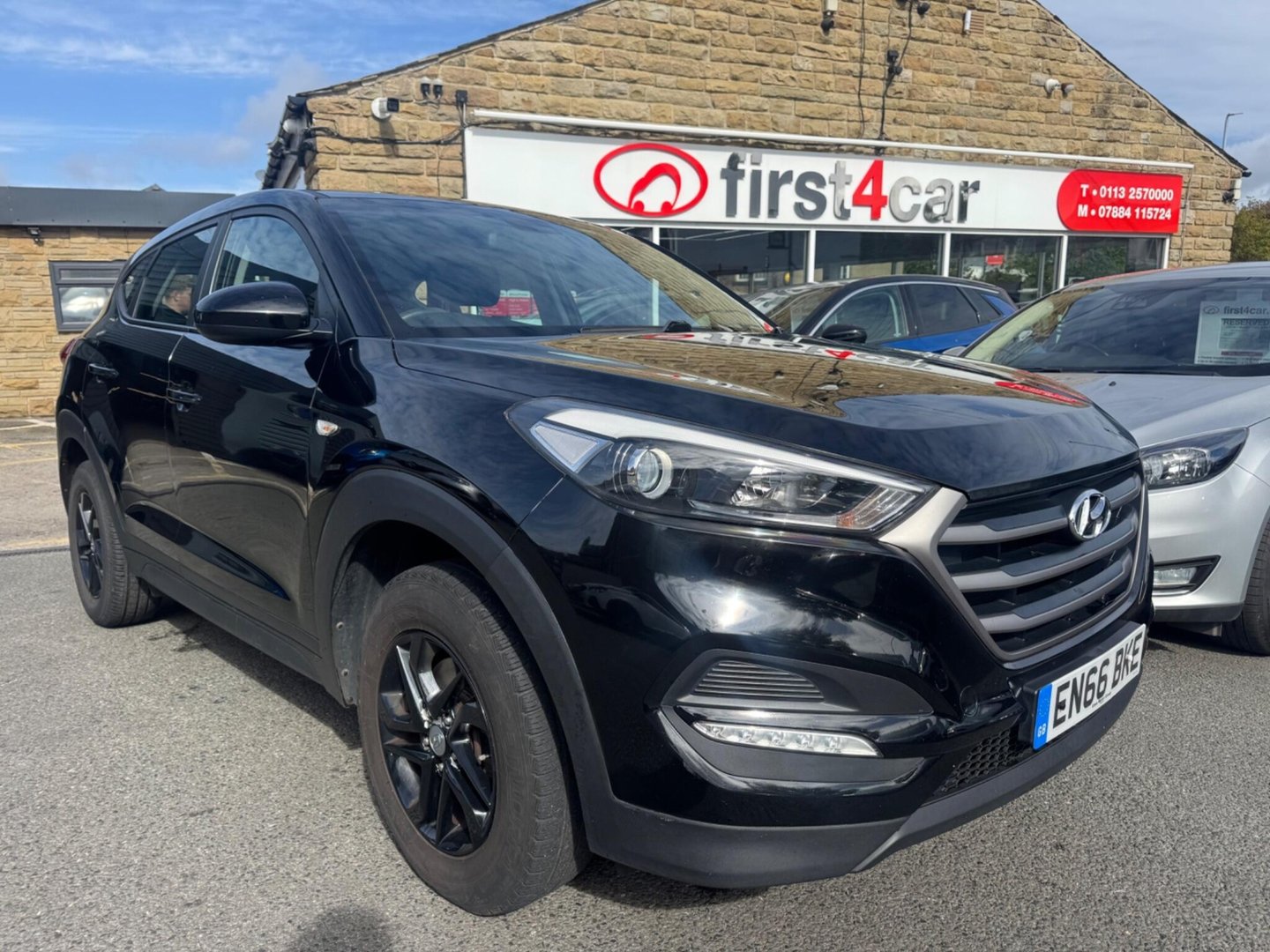 2016 Hyundai Tucson exterior view