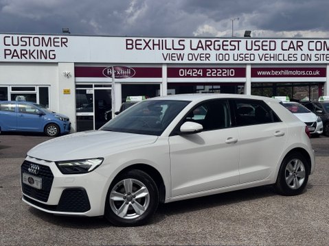 Audi A1 SPORTBACK TFSI TECHNIK 1