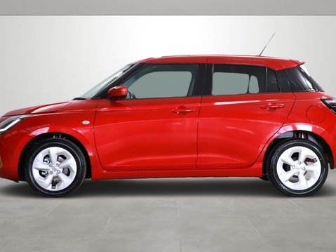 Suzuki Swift 1.2 Mild Hybrid Motion 5dr CVT 6