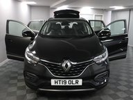 Renault Kadjar ICONIC TCE 7